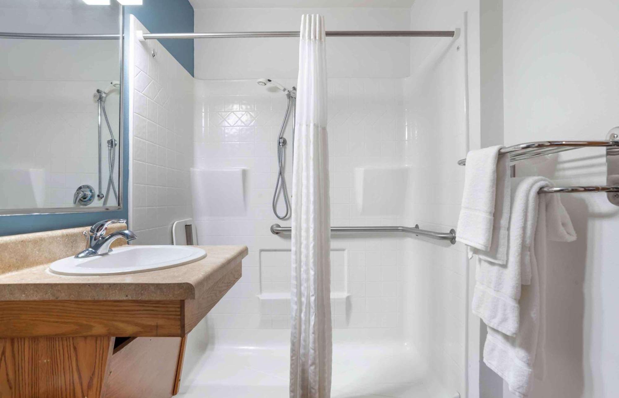 Extended Stay America Select Suites - Бомонт Экстерьер фото